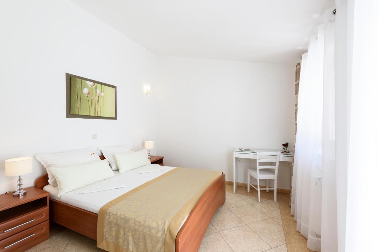 Apartments Kaskada มารีนา ภายนอก รูปภาพ